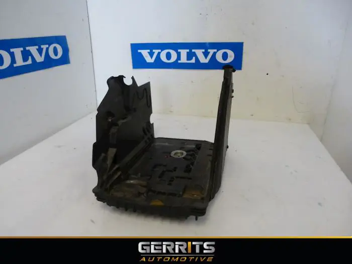 Battery box Volvo V60