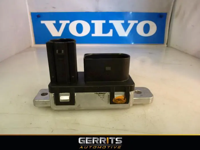 Glow plug relay Volvo V40