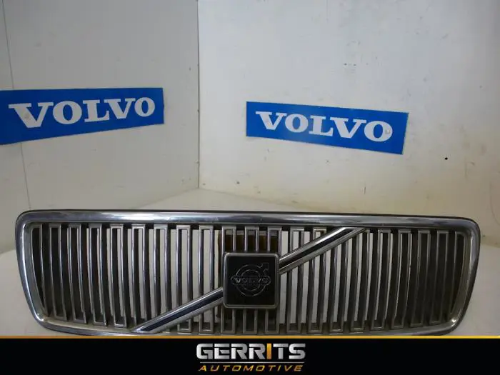 Grille Volvo S70