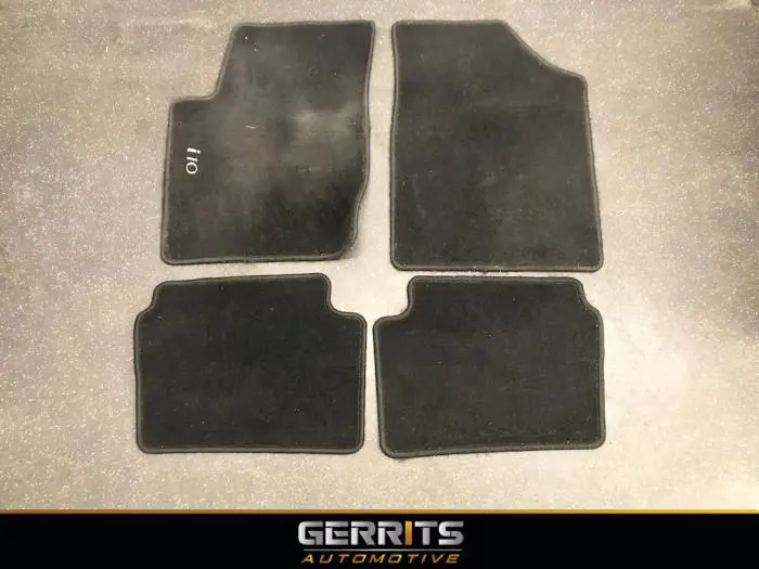 Set of mats Hyundai I10