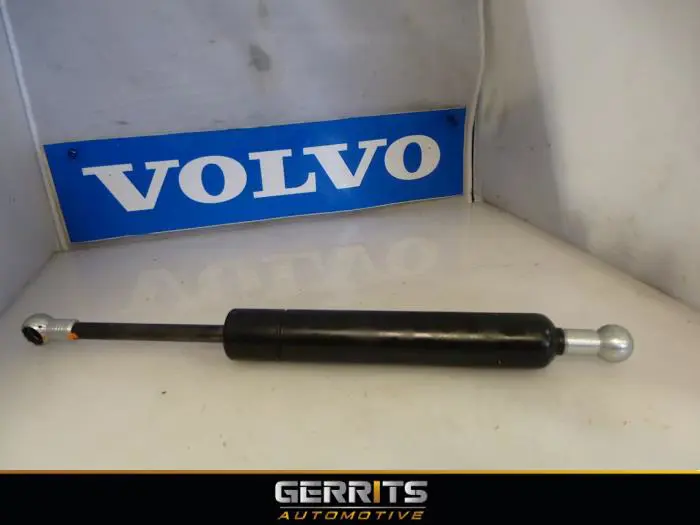 Set of gas struts for boot Volvo V70