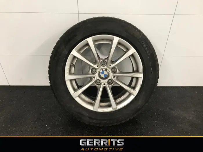 Jante + pneu d'hiver BMW 3-Série