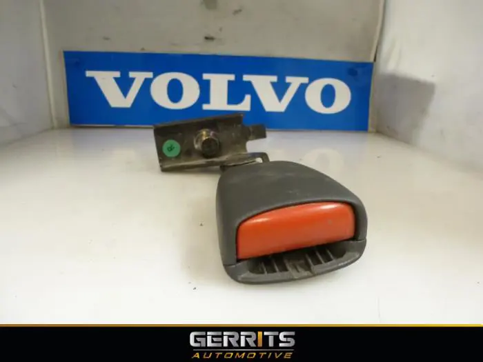Insertion ceinture de sécurité arrière droite Volvo C70