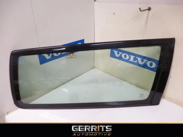 Rear window Volvo V70