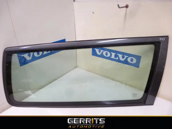 Rear window Volvo V70