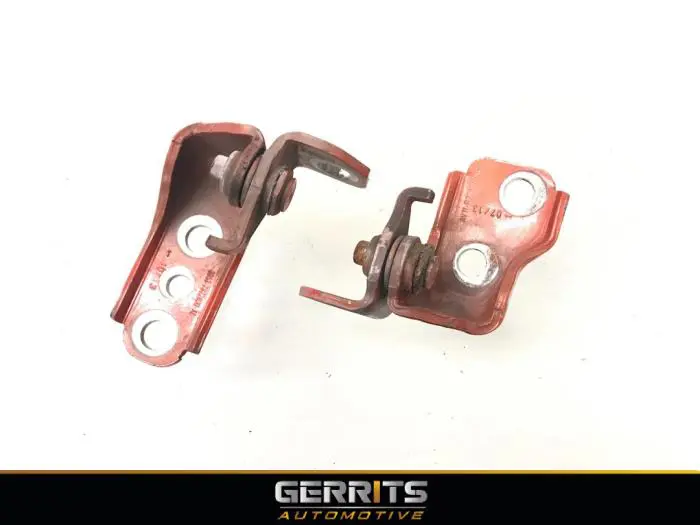 Set of hinges Ford B-Max