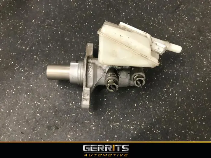 Master cylinder Ford C-Max