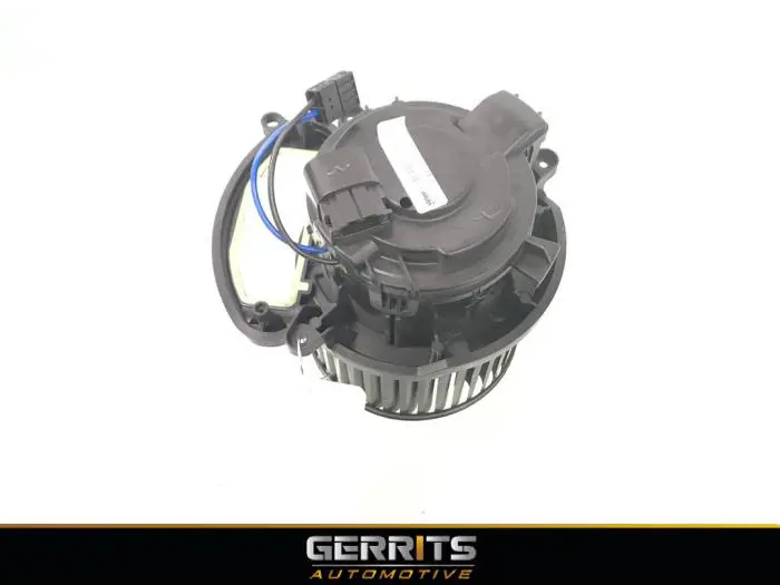 Heating and ventilation fan motor Renault Megane