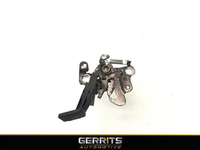 Bonnet lock mechanism Citroen DS5