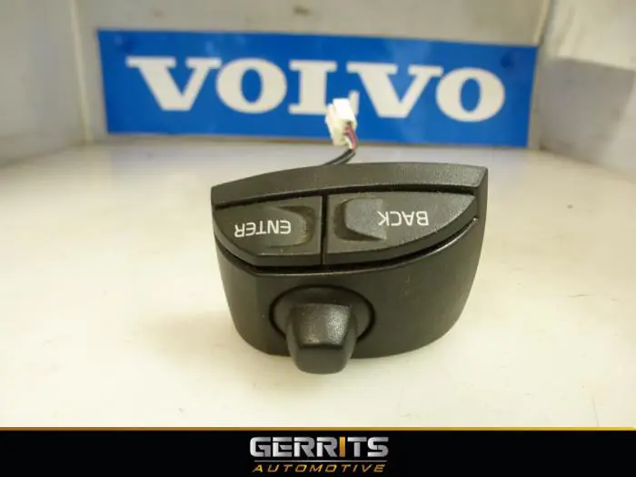 Panneau de commandes navigation Volvo S80
