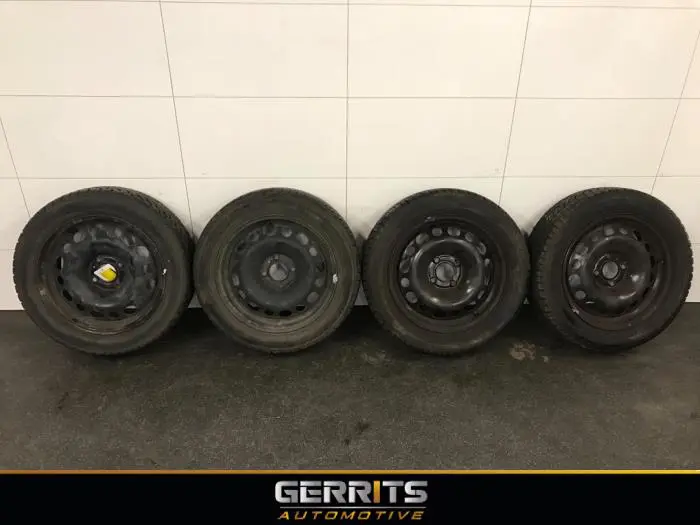 Set of wheels + winter tyres Citroen C3