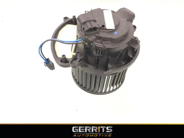 Heating and ventilation fan motor Renault Megane