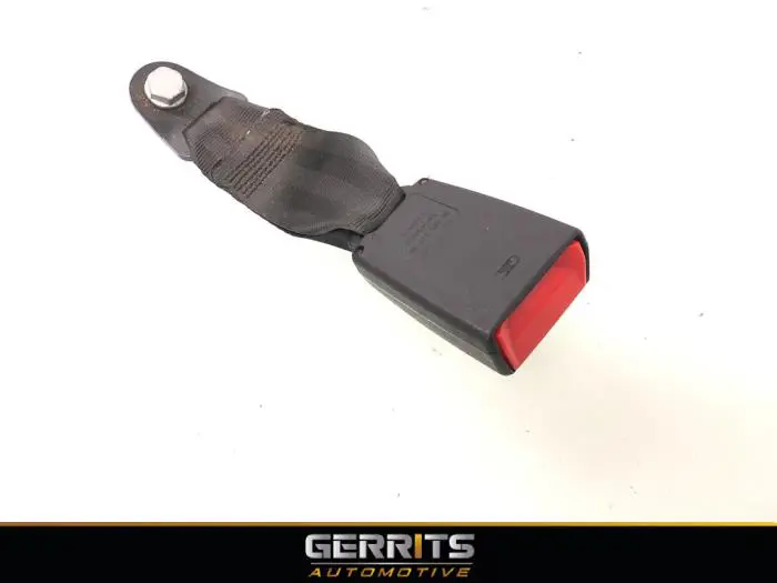 Insertion ceinture de sécurité arrière gauche Citroen DS3
