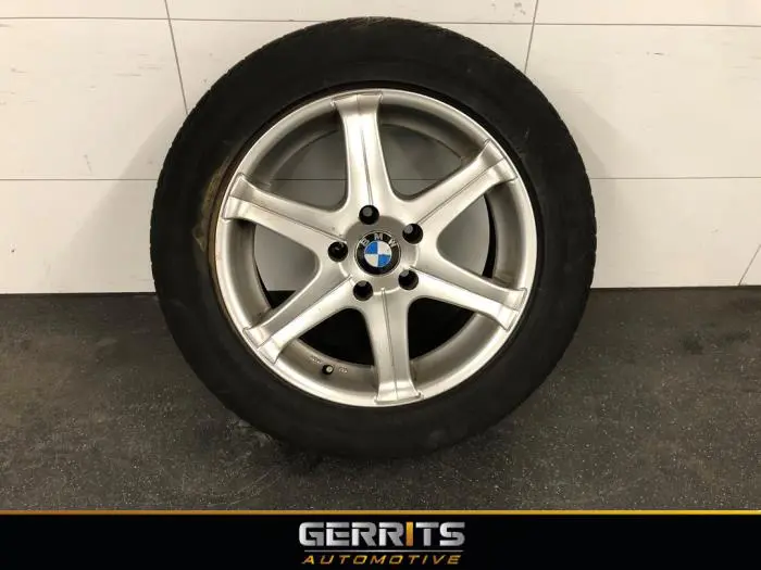 Jante + pneu d'hiver BMW 5-Serie