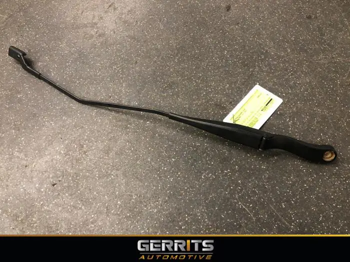 Front wiper arm Opel Combo