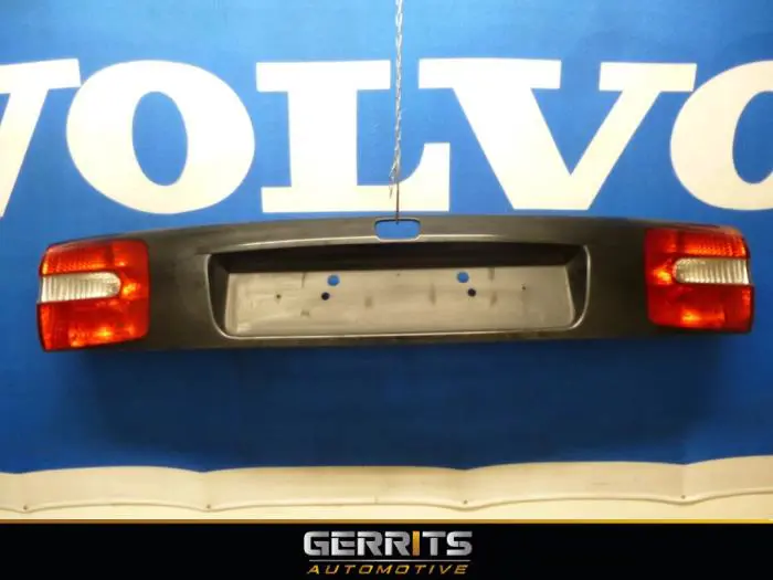 Achterlicht balk links + rechts Volvo V40