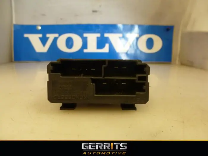 Relay Volvo V70