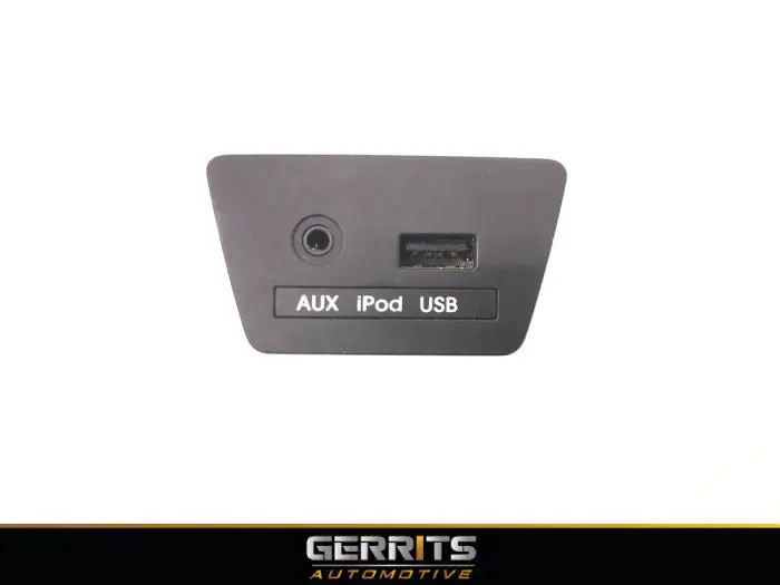 AUX / USB connection Hyundai IX35