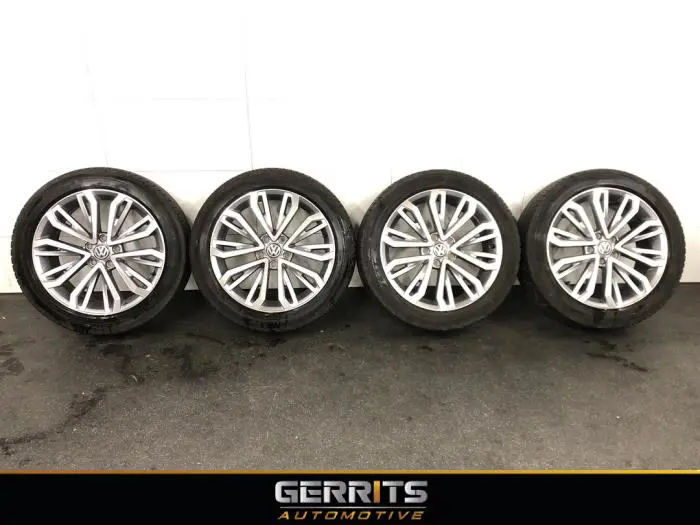 Set of wheels + tyres Volkswagen T-Roc