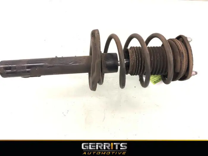 Front shock absorber rod, right Mazda 3.