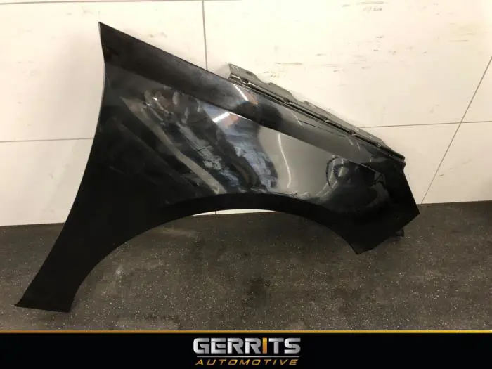 Front wing, right Peugeot 308