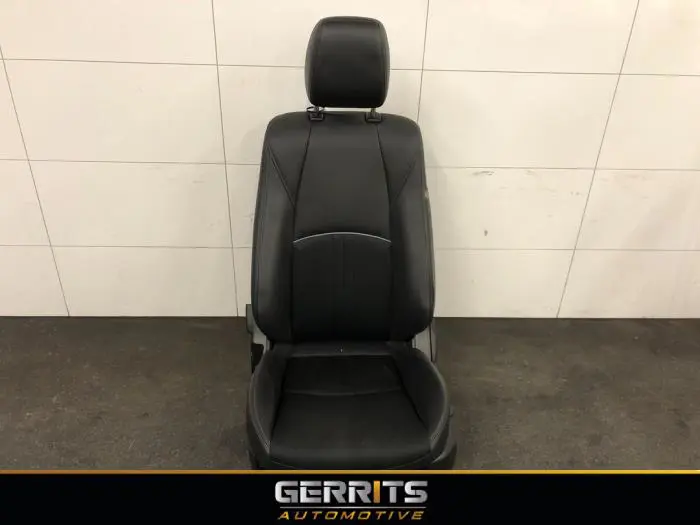 Seat, left Mazda CX-3