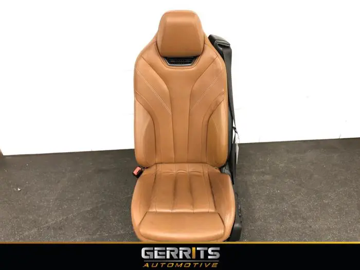 Seat, left BMW 4-Serie