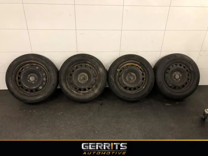Set of wheels + tyres Ford Transit Connect