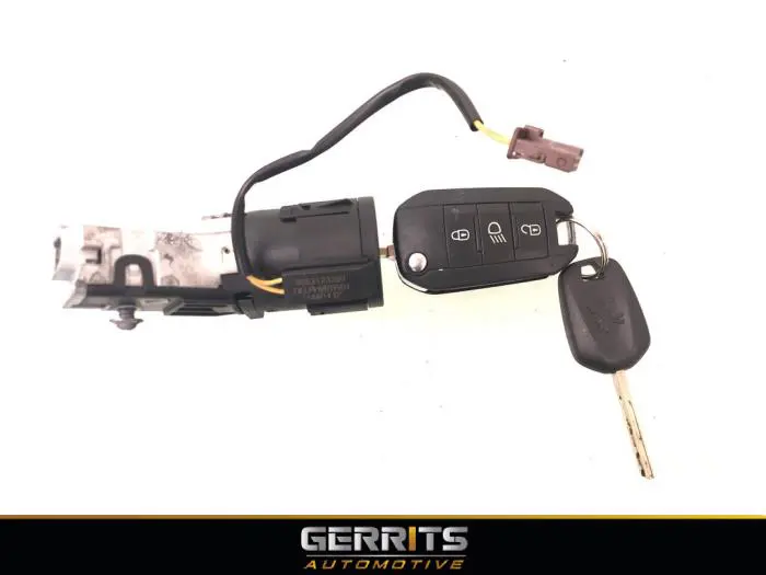 Ignition lock + key Peugeot 308