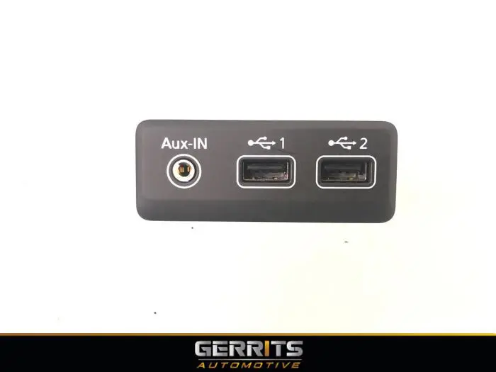 Connexion USB Renault Megane