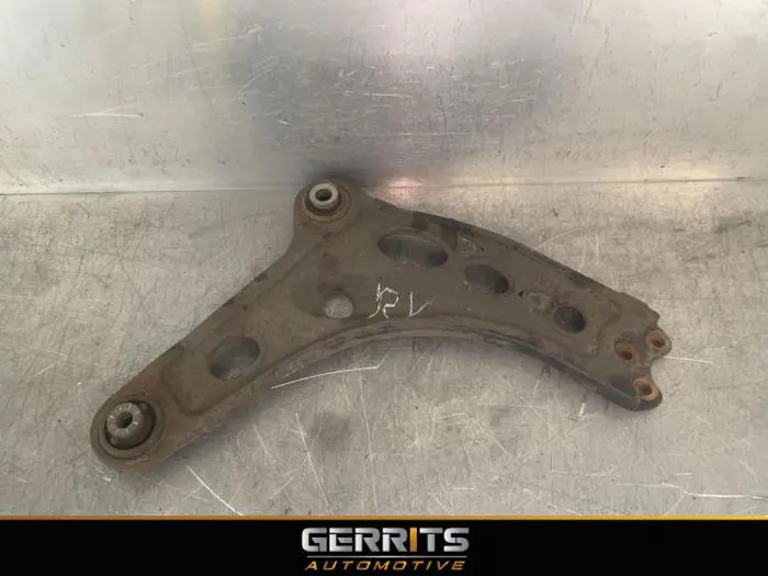 Front wishbone, right Renault Trafic