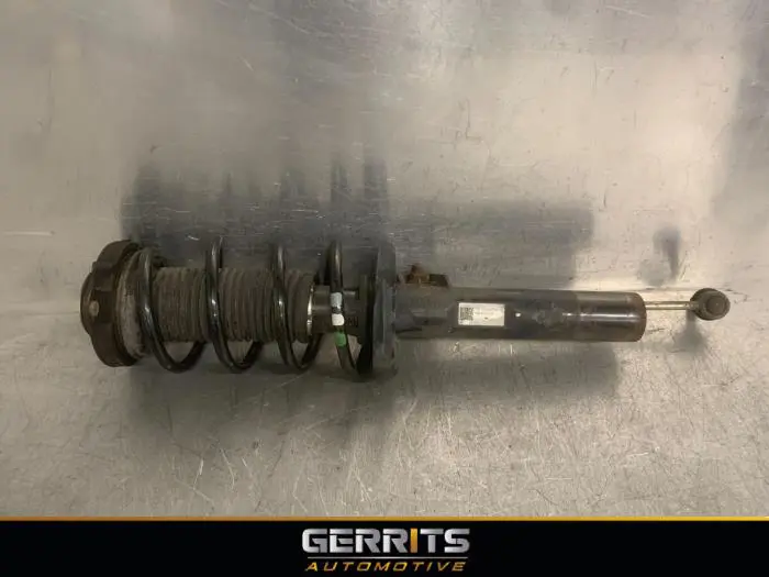 Front shock absorber rod, right Audi Q3