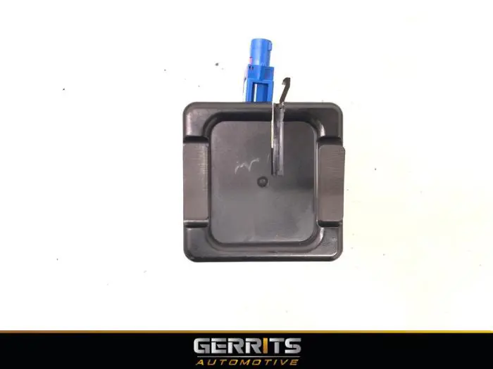 GPS antenna Ford Transit Courier