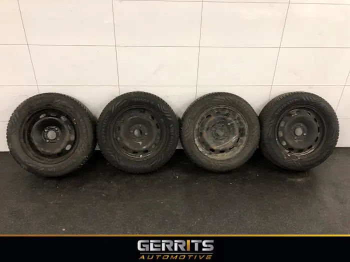 Set of wheels + winter tyres Ford Transit Courier