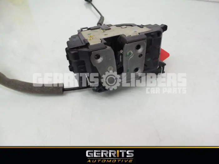 Tailgate lock mechanism Mercedes Citan