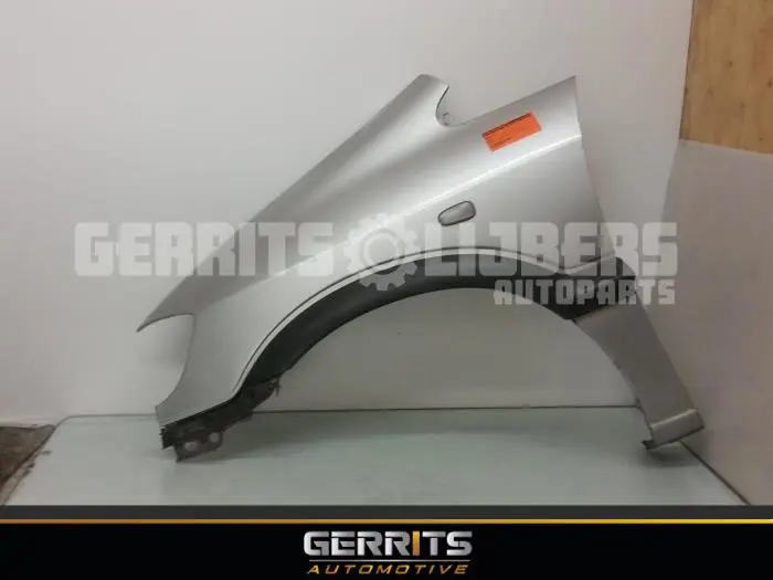 Front wing, left Opel Zafira