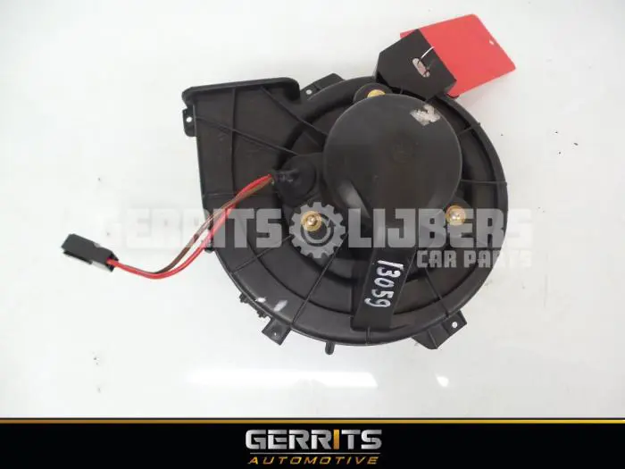 Heating and ventilation fan motor Opel Corsa