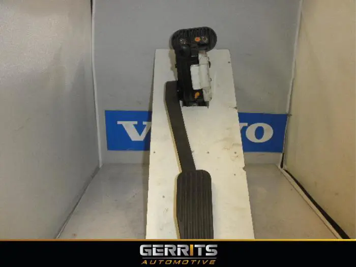Accelerator pedal Volvo S80